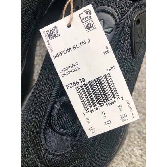 Adidas AdiFOM SLTN Youth Size 5.5 Sneakers - Picture 5 of 7